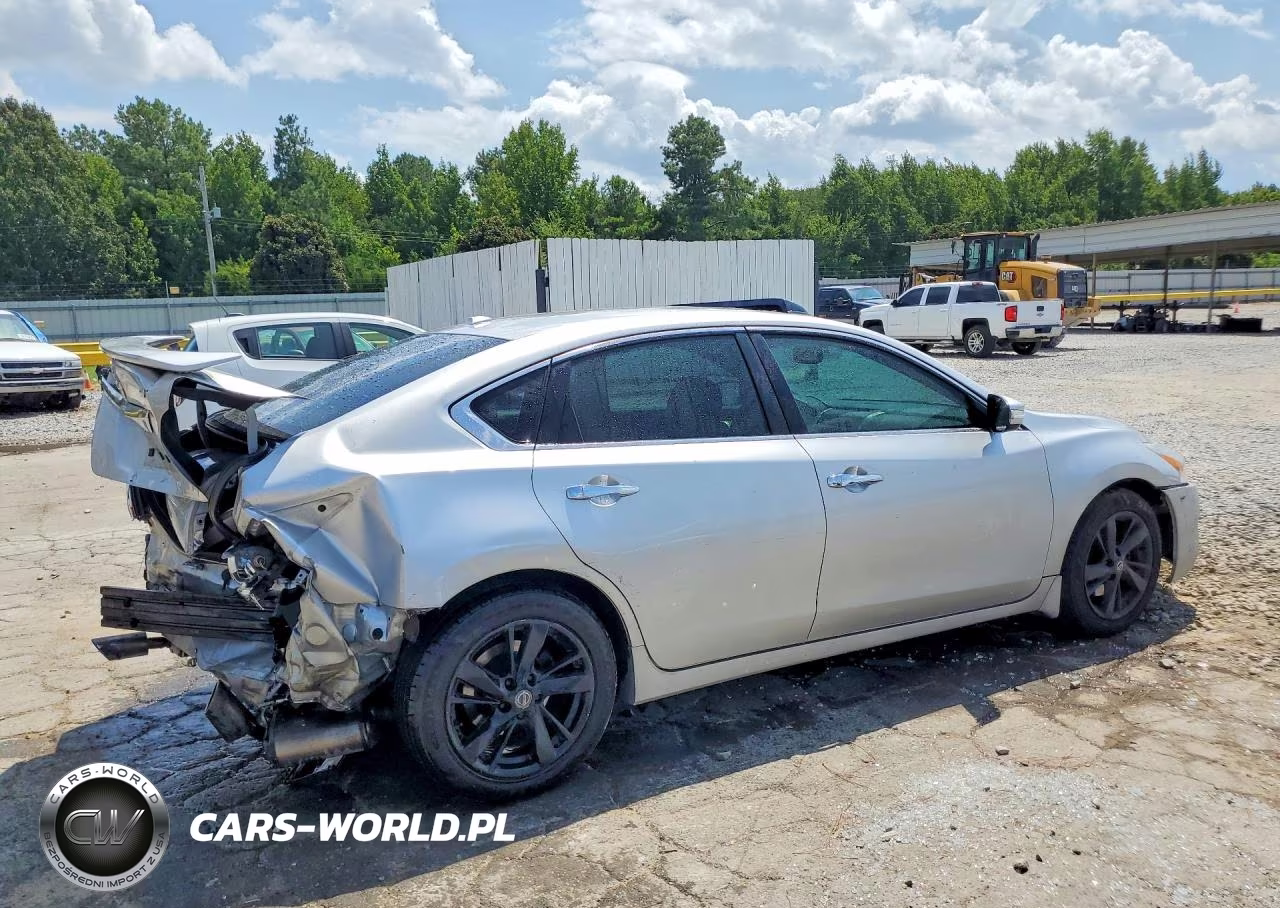 2015 Nissan Altima 2.5 Sv VIN:1N4AL3AP0FC456179 - 3