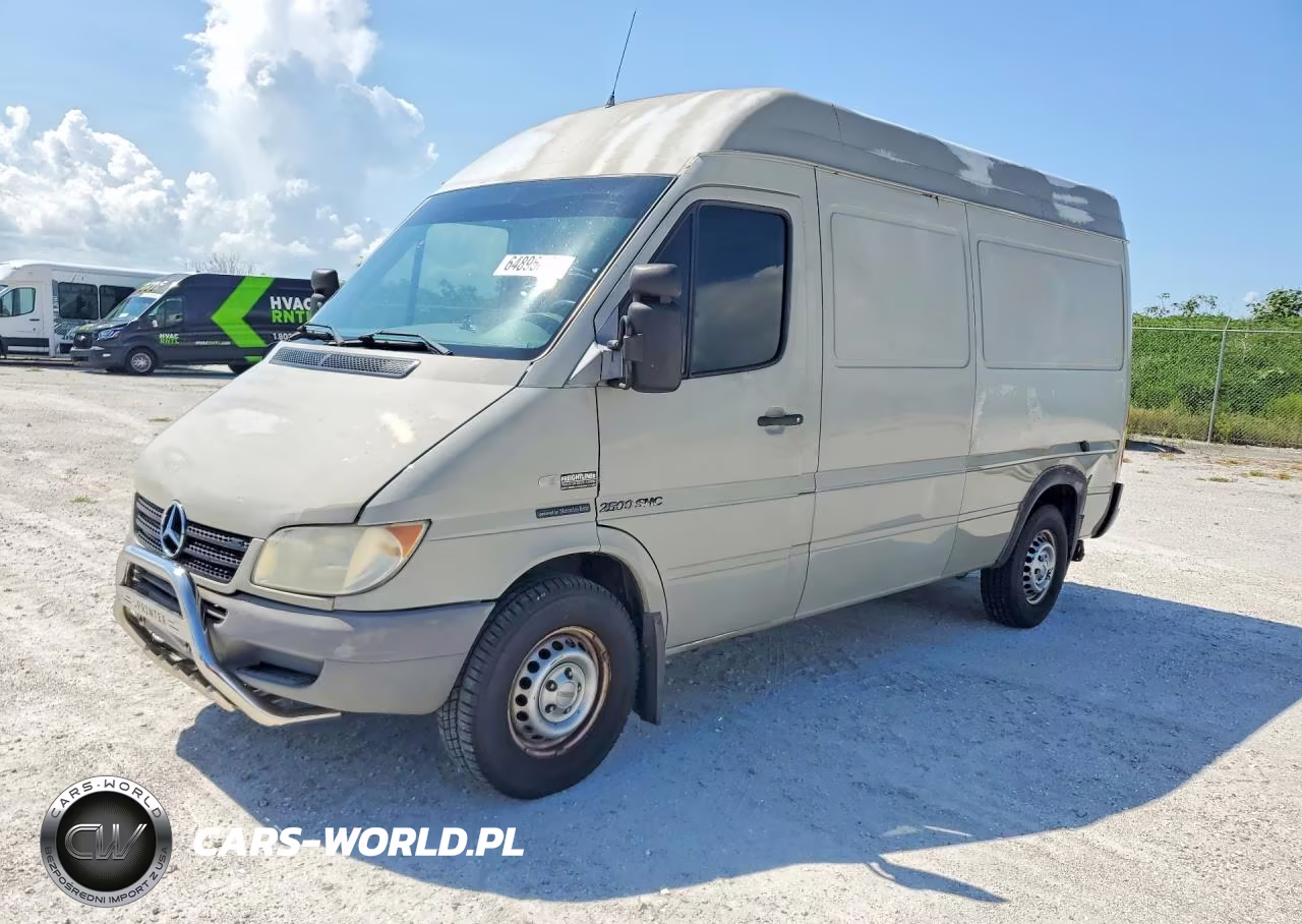 2004 Dodge Sprinter 2500 Delivery Van – zdjęcie 1 z 13