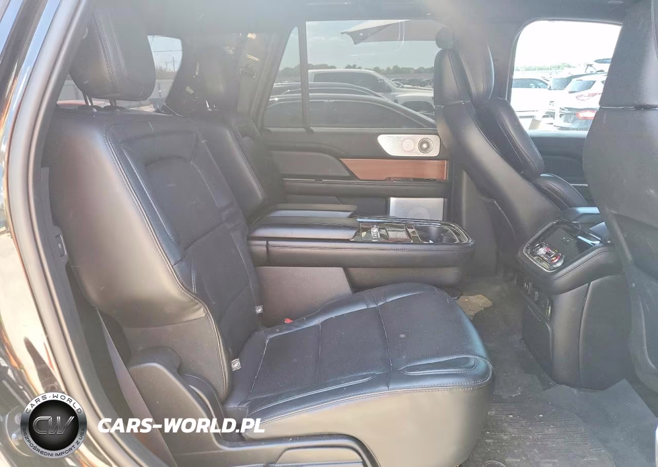 2019 Lincoln Navigator Reserve VIN:5LMJJ2LT0KEL04656 - 10