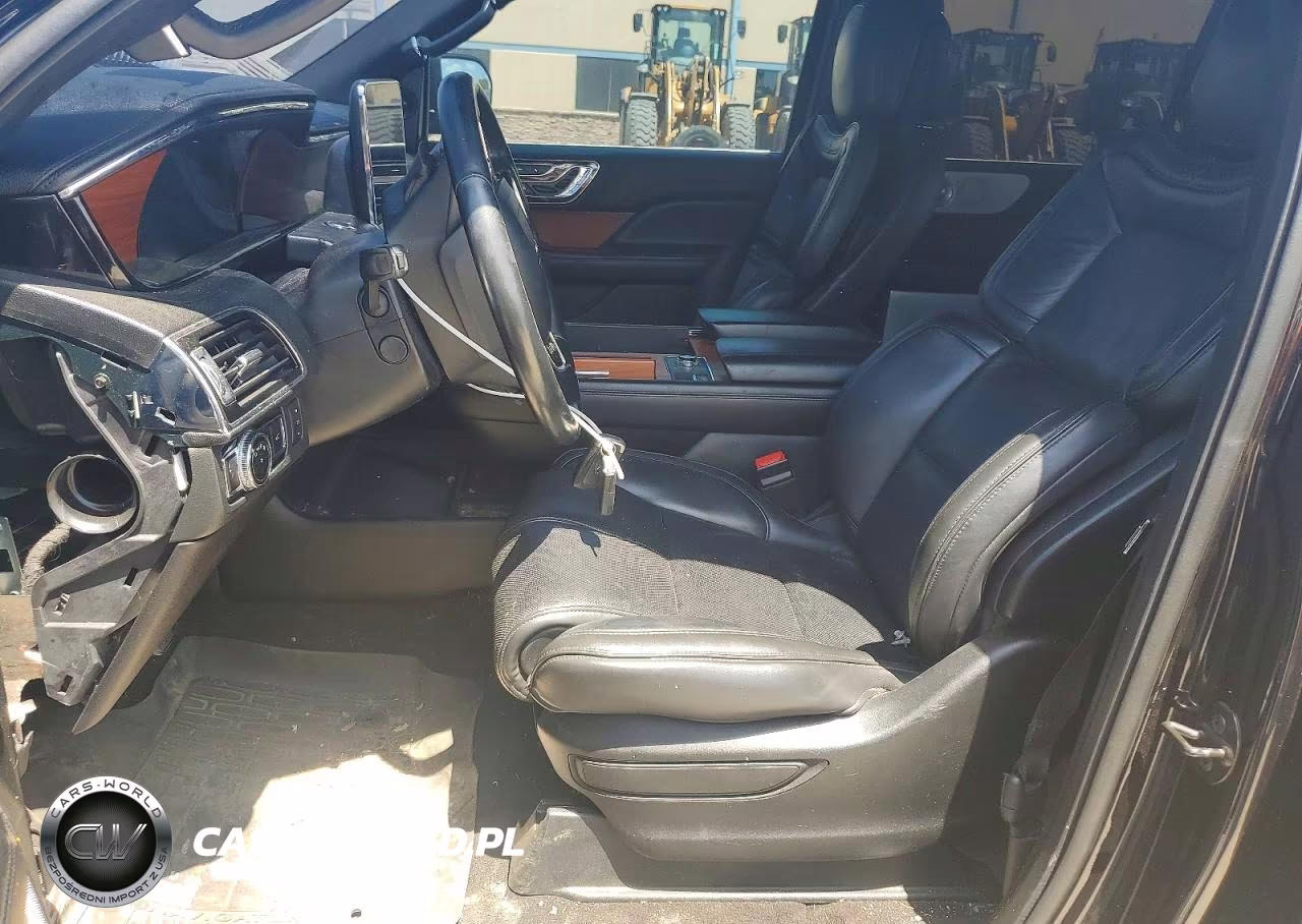 2019 Lincoln Navigator Reserve VIN:5LMJJ2LT0KEL04656 - 7
