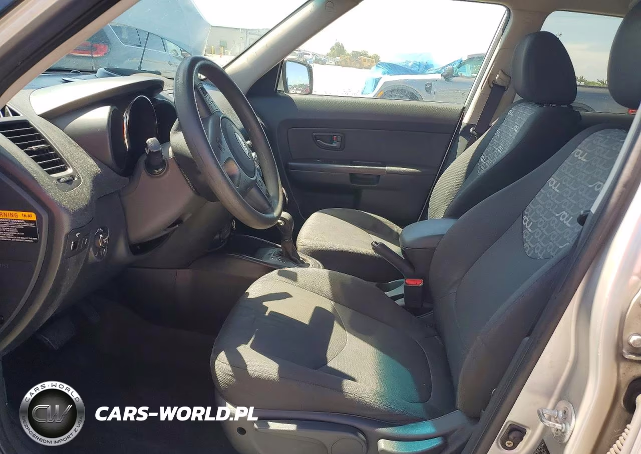 2011 Kia Soul + VIN:KNDJT2A27B7711728 - 7