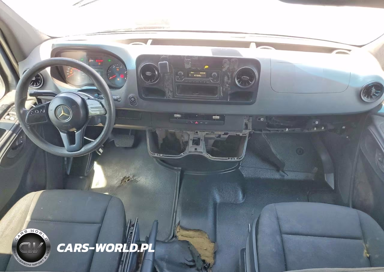 2019 Mercedes-Benz Sprinter 2500-3500 Delivery Van VIN:WD4PF1CD2KT012336 - 8
