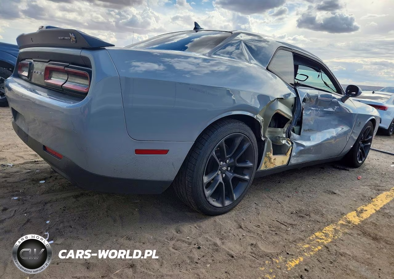 2021 Dodge Challenger R-T Scat Pack VIN:2C3CDZFJXMH641376 - 3