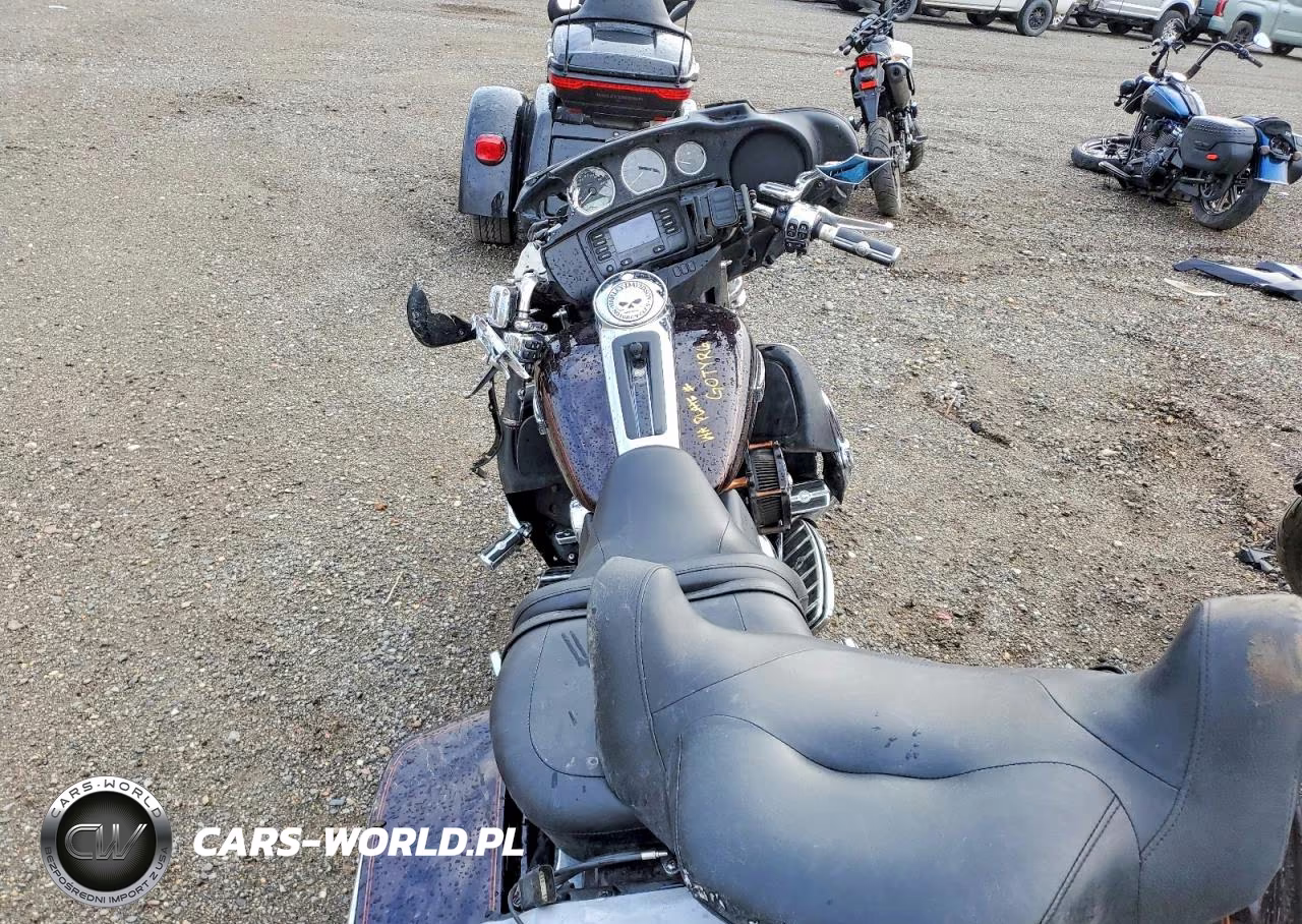 2014 Harley-Davidson Flhtcu Ultra Classic Electra Glide VIN:1HD1FCM17EB666869 - 6