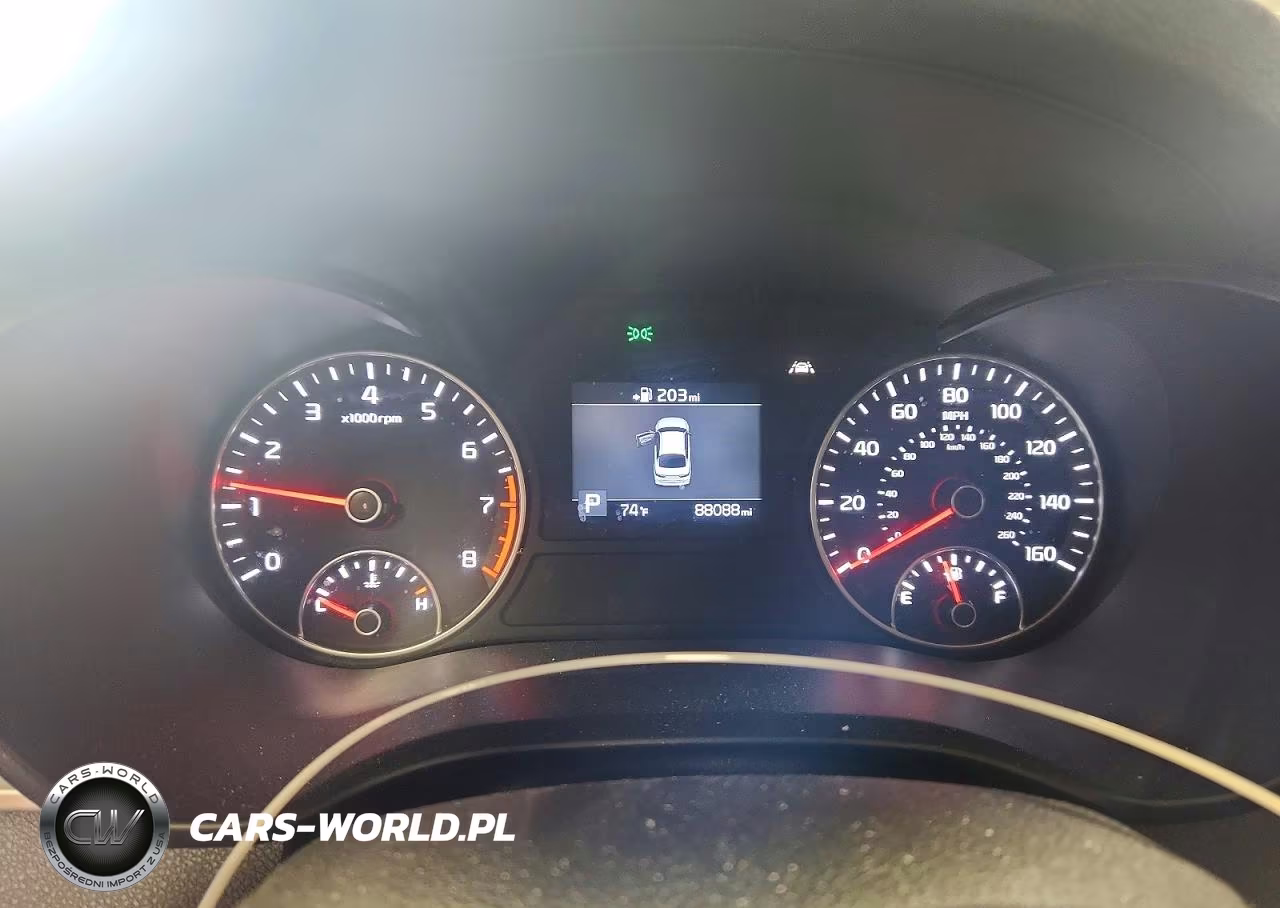 2019 Kia Optima Lx VIN:5XXGT4L37KG373900 - 9