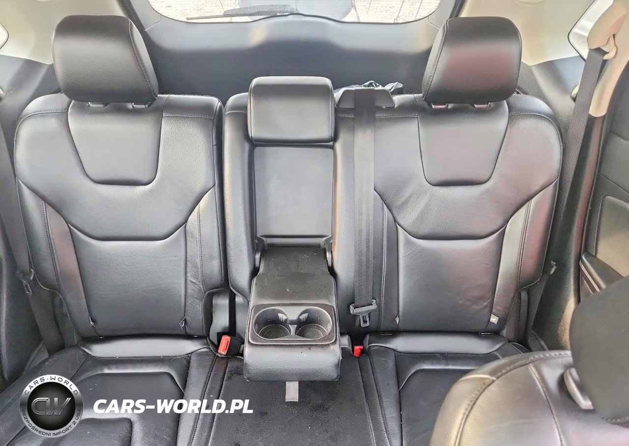 2020 Ford Edge Titanium VIN:2FMPK4K94LBA76704 - 10