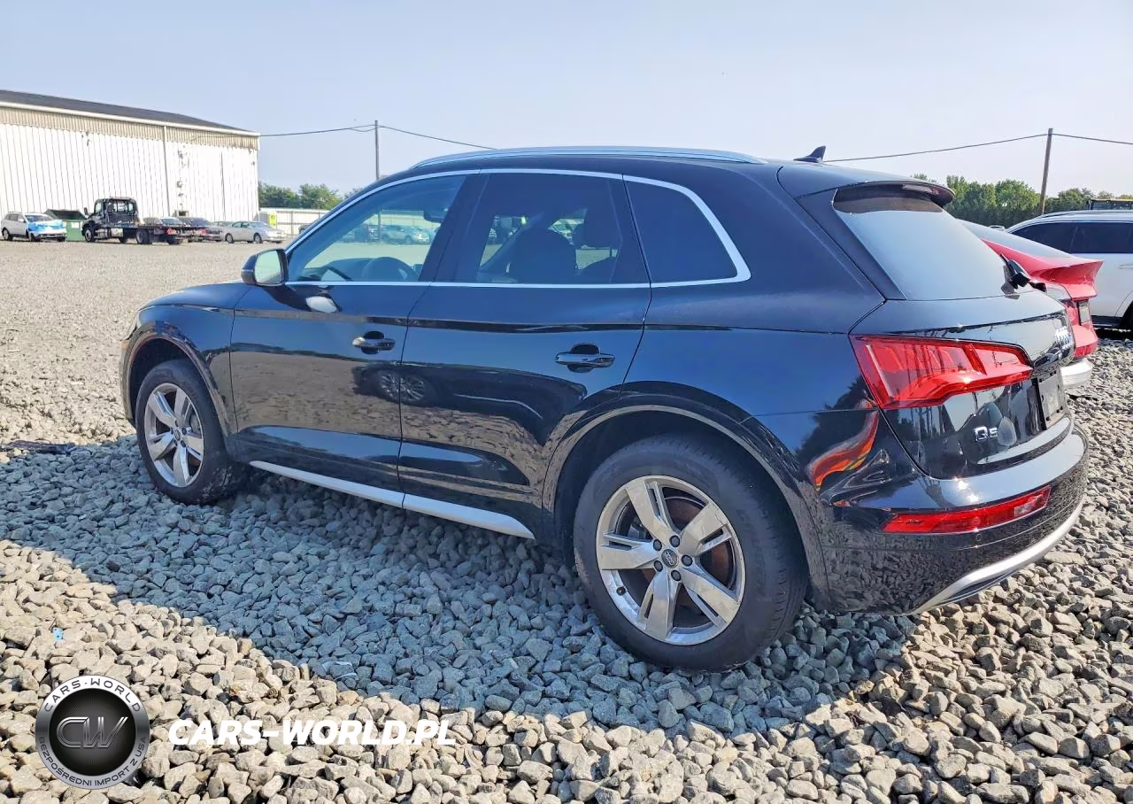 2018 Audi Q5 Premium Plus VIN:WA1BNAFY1J2077022 - 2