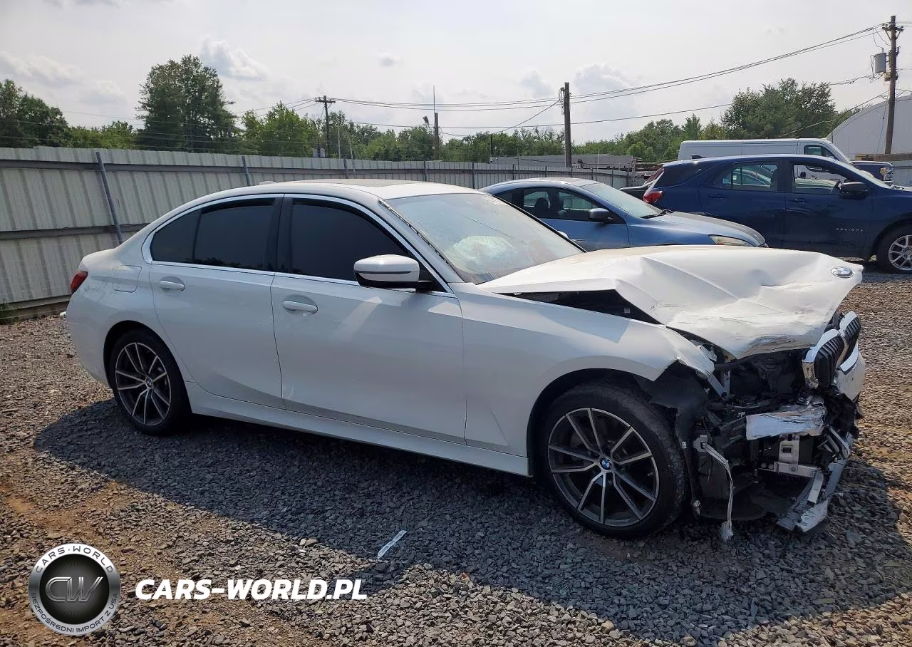 2020 BMW 330Xi VIN:3MW5R7J02L8B44501 - 4