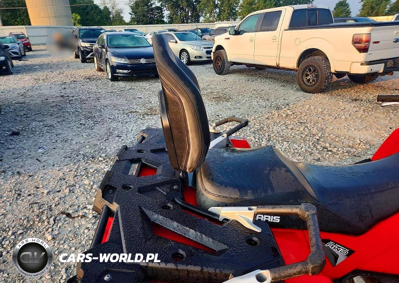 2018 Polaris Sportsman Touring 570 VIN:4XASDA571JA100815 - 6