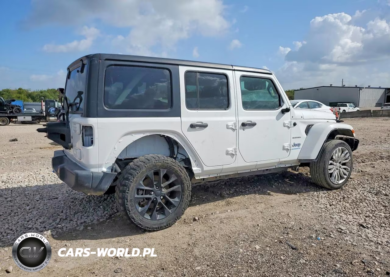 2023 Jeep Wrangler Sahara 4Xe VIN:1C4JJXP66PW642489 - 3