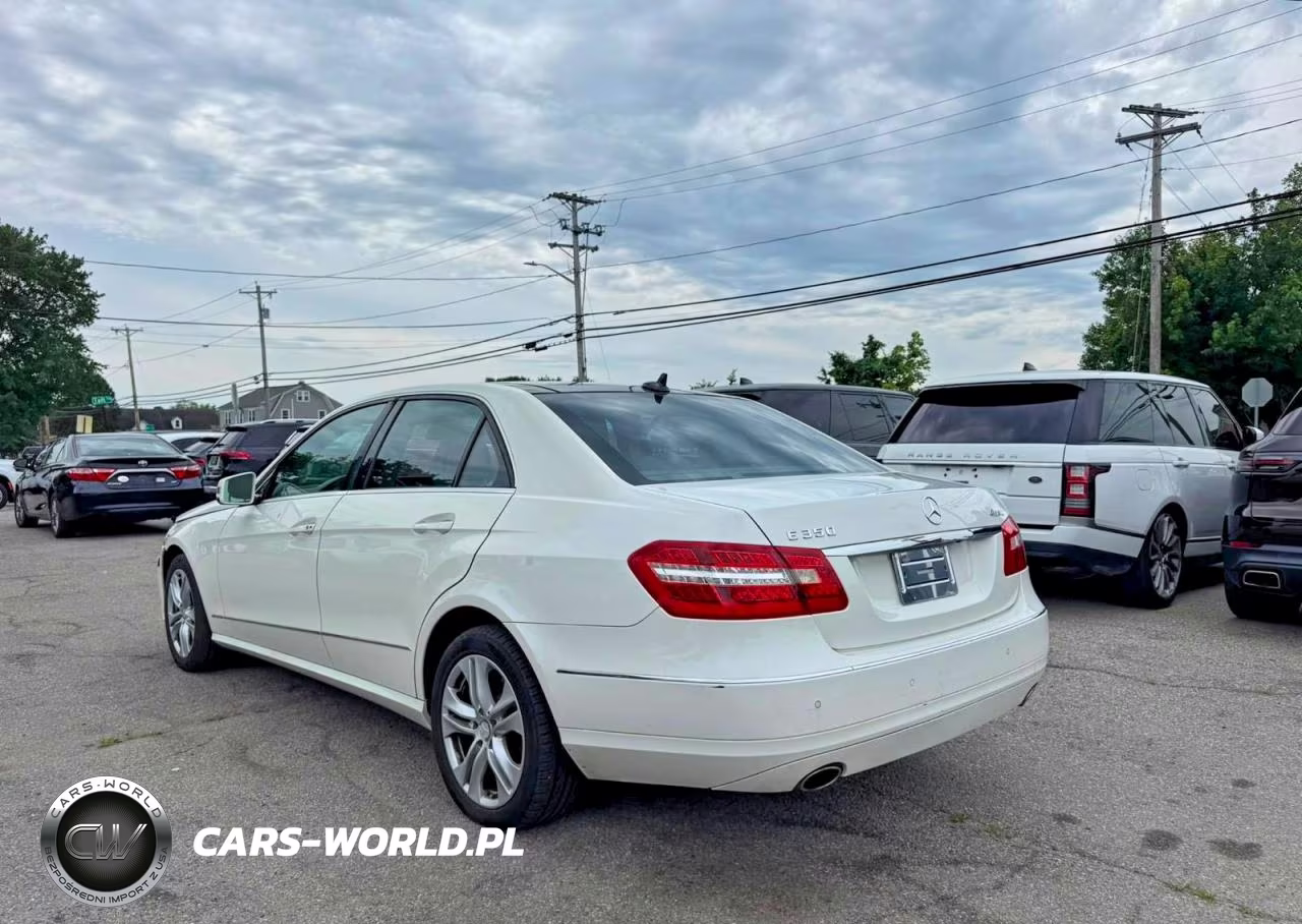 2011 Mercedes-Benz E 350 4Matic VIN:WDDHF8HB7BA349889 - 3