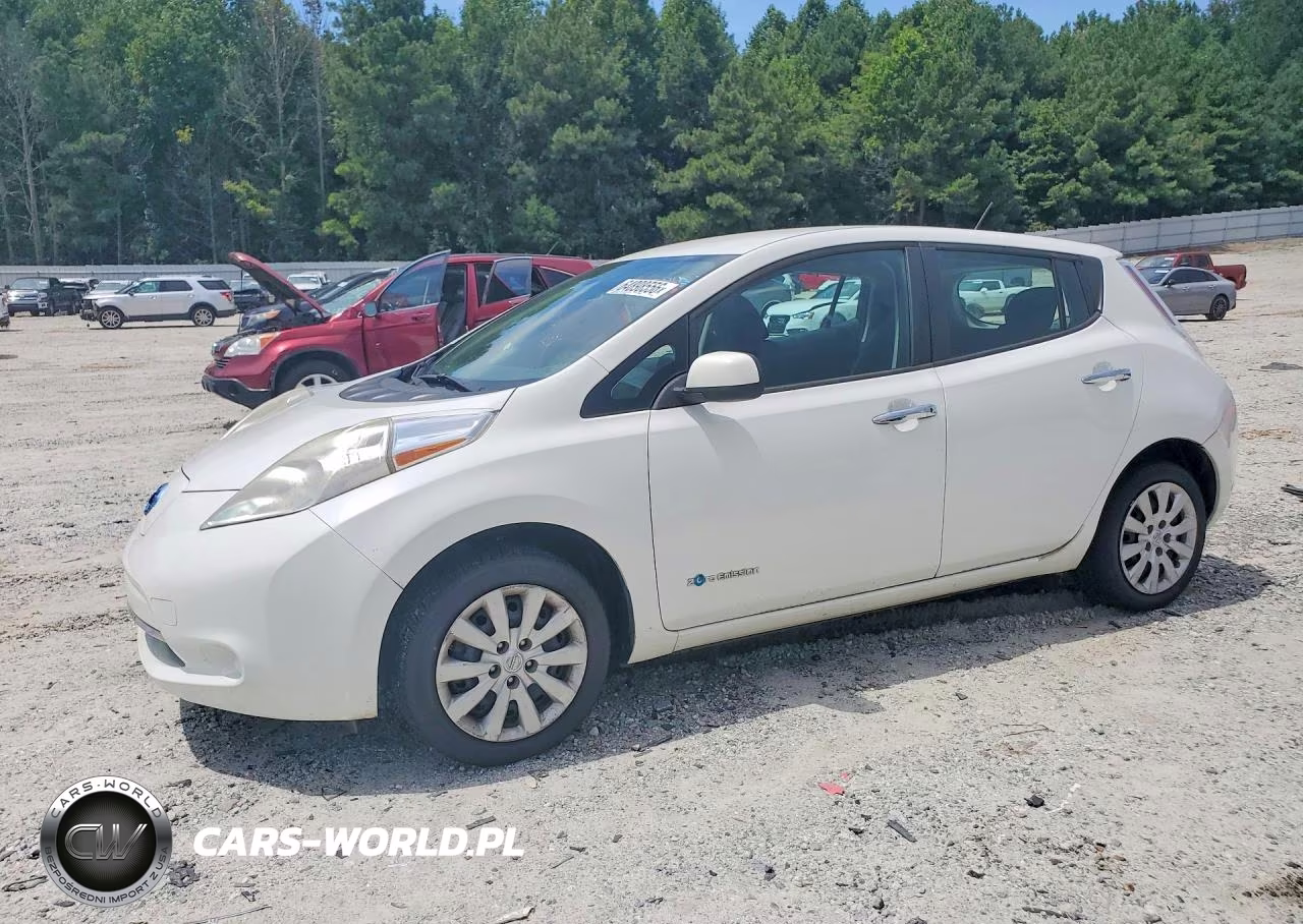 2015 Nissan Leaf S