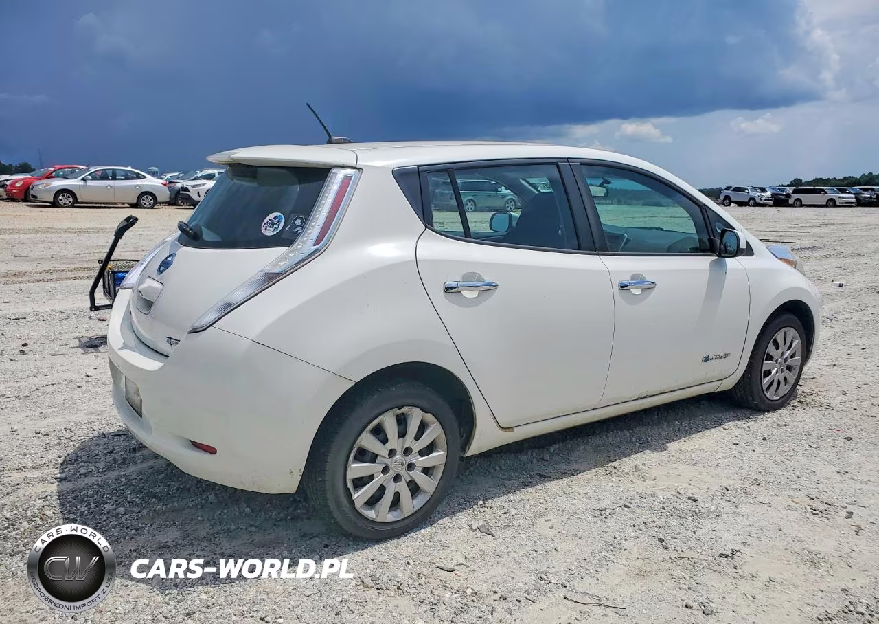 2015 Nissan Leaf S VIN:1N4AZ0CP0FC325179 - 3