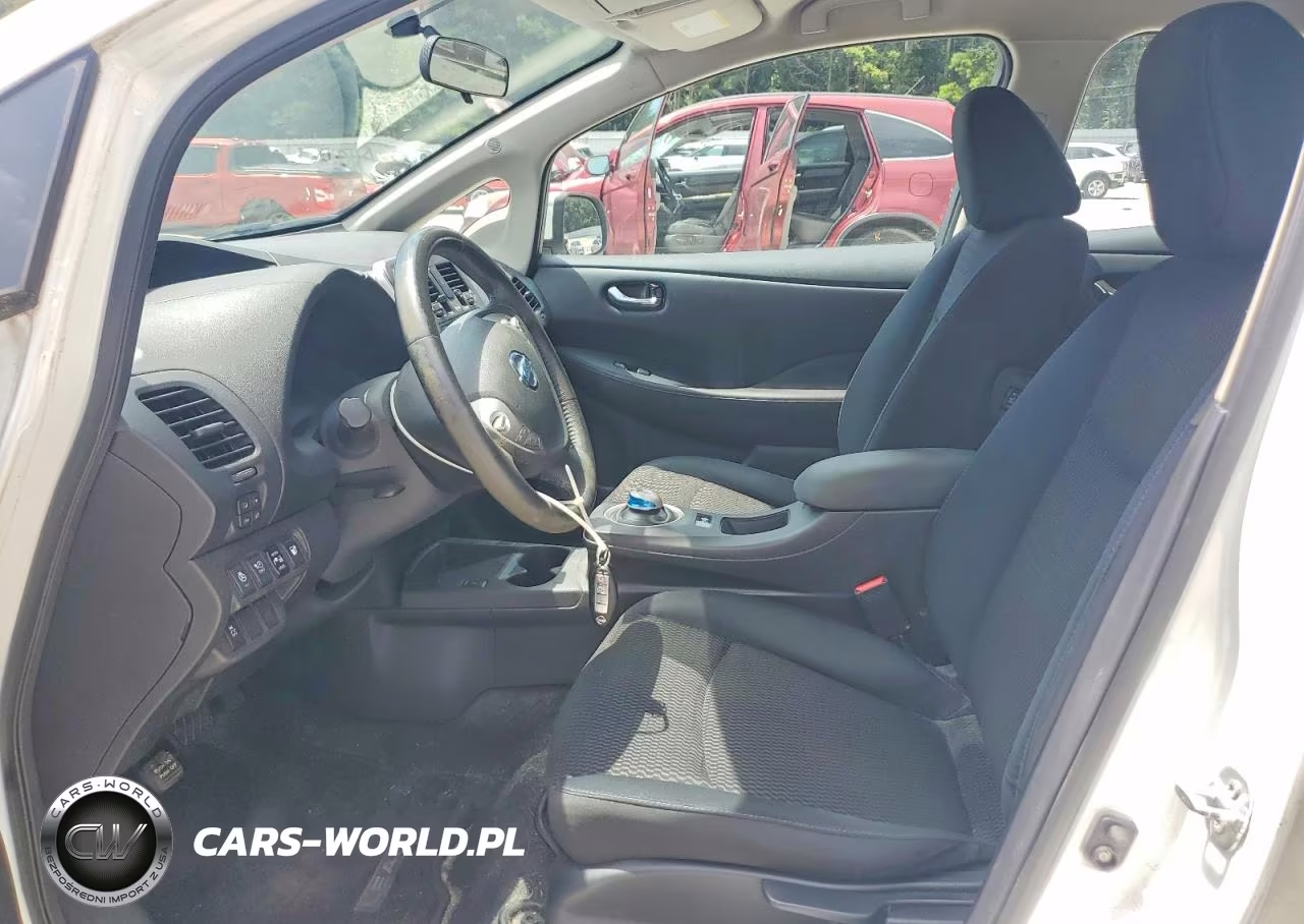 2015 Nissan Leaf S VIN:1N4AZ0CP0FC325179 - 7