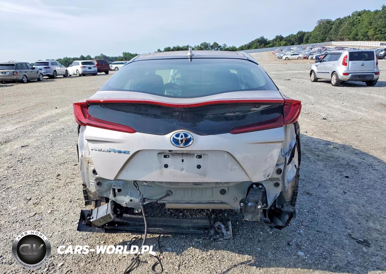 2021 Toyota Prius Prime Le VIN:JTDKAMFP4M3175504 - 6