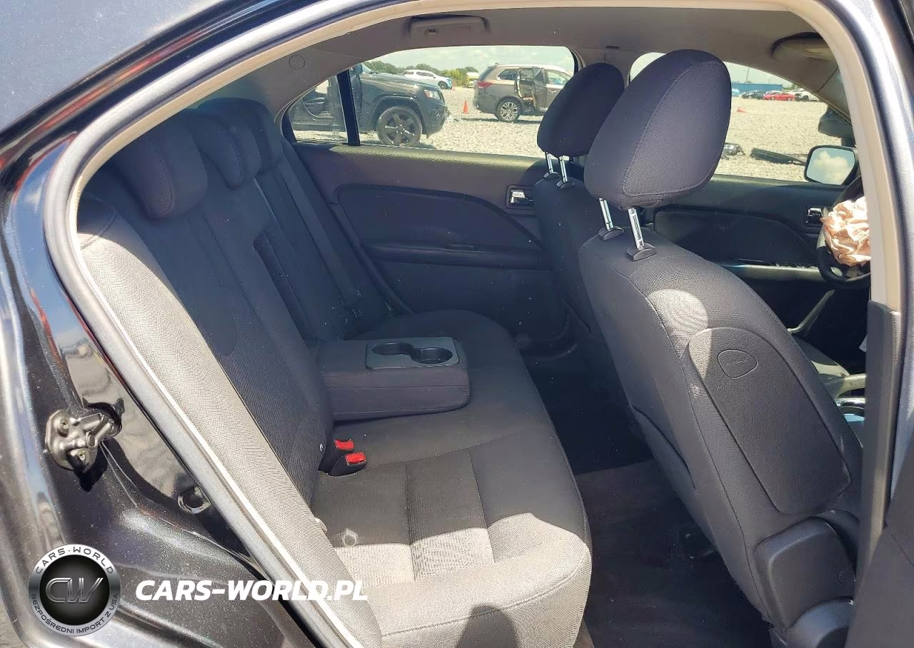 2010 Ford Fusion Se VIN:3FAHP0HA3AR333232 - 10