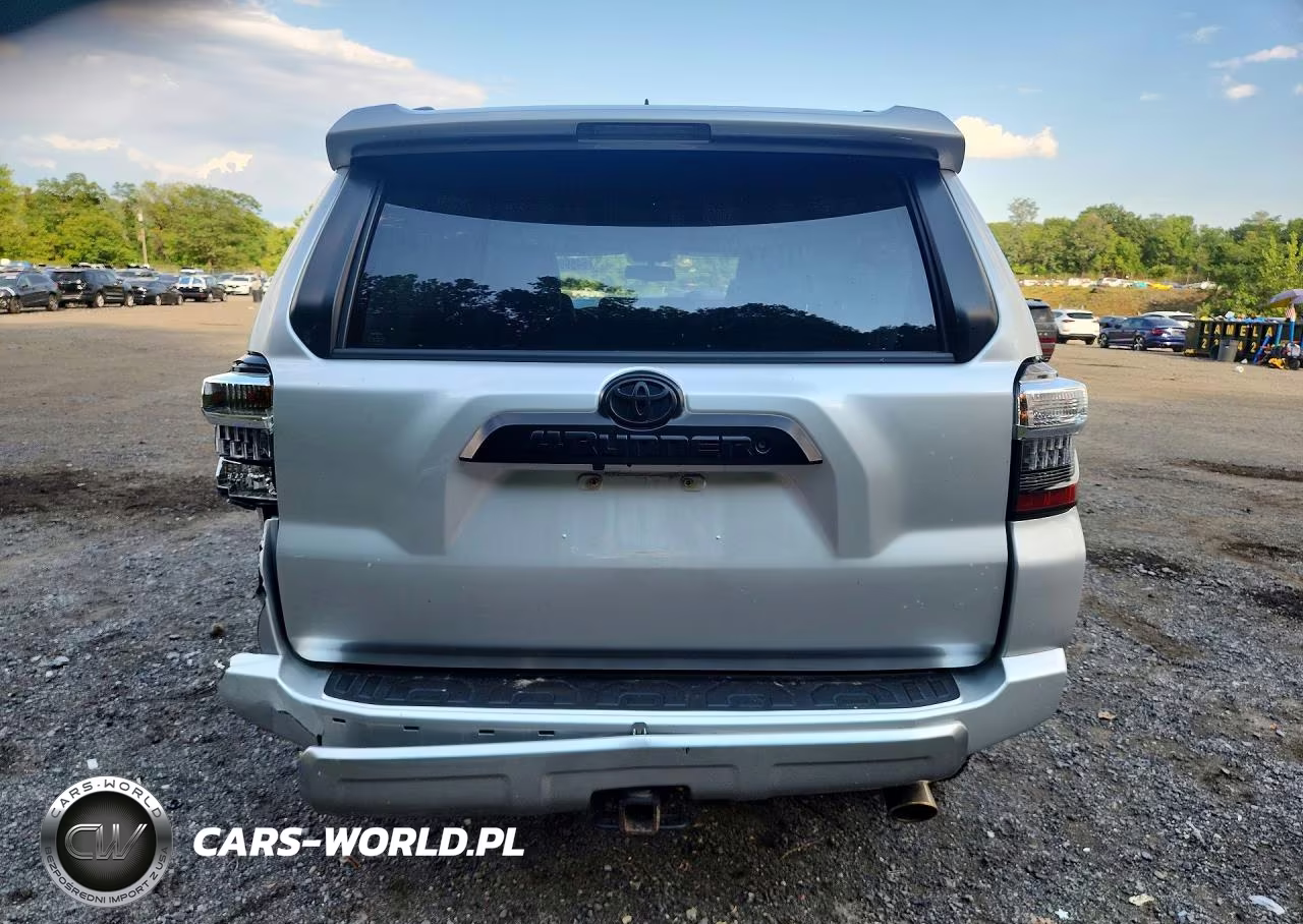 2018 Toyota 4Runner Trd Off-Road Premium VIN:JTEBU5JR0J5610147 - 6