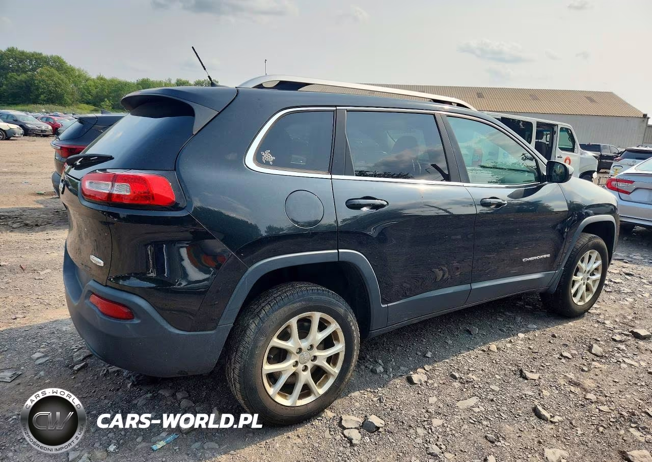 2015 Jeep Cherokee Latitude VIN:1C4PJMCB5FW553006 - 3