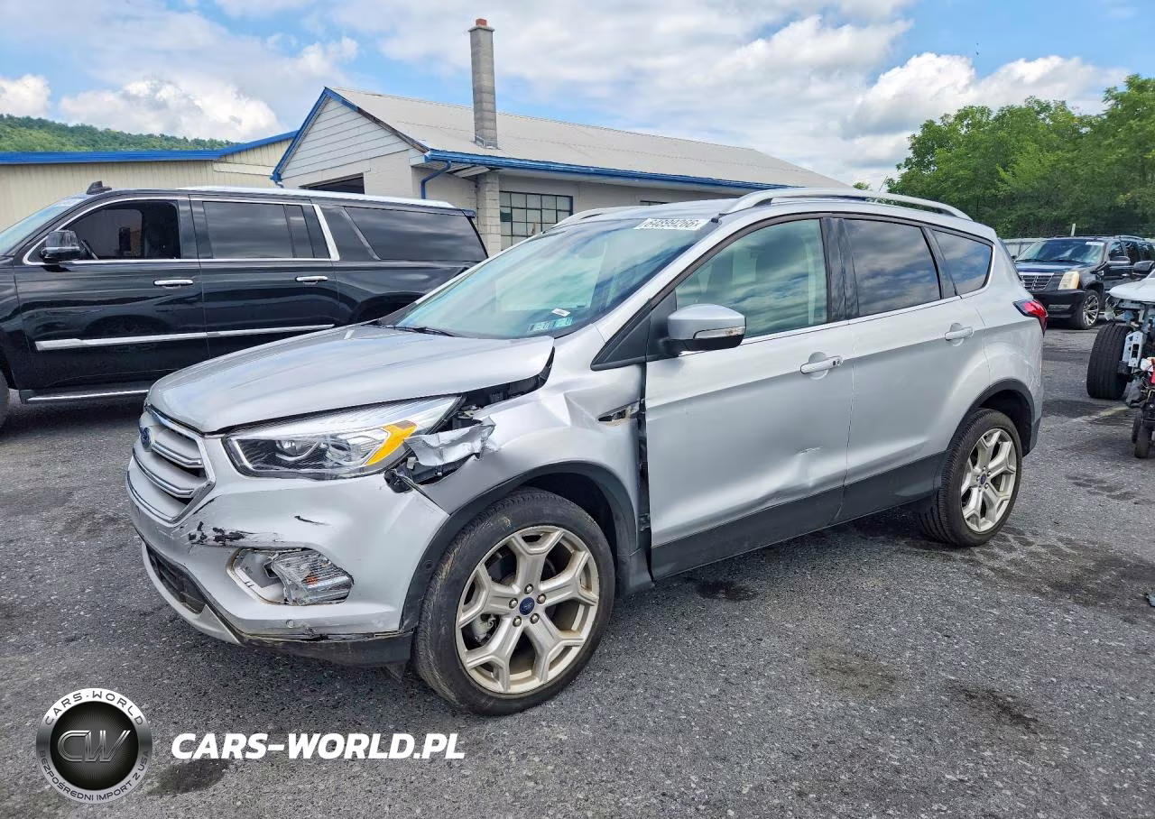 2019 Ford Escape Titanium VIN:1FMCU9J96KUB44193 - 1