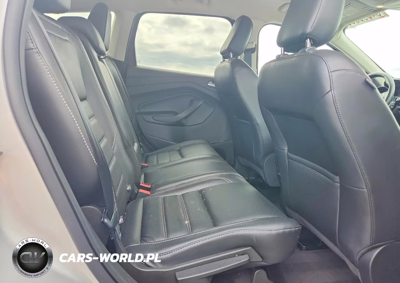 2019 Ford Escape Titanium VIN:1FMCU9J96KUB44193 - 11