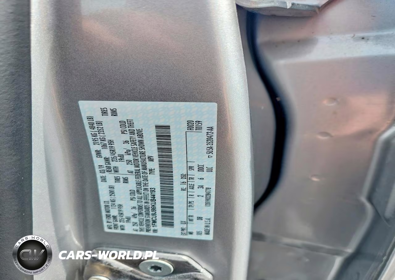2019 Ford Escape Titanium VIN:1FMCU9J96KUB44193 - 13