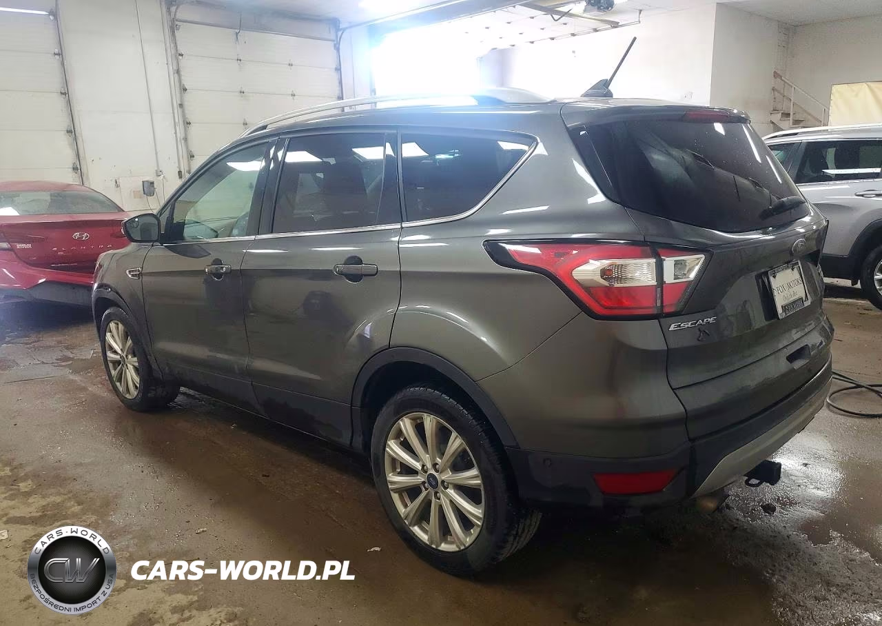 2018 Ford Escape Titanium VIN:1FMCU9J99JUA21194 - 2
