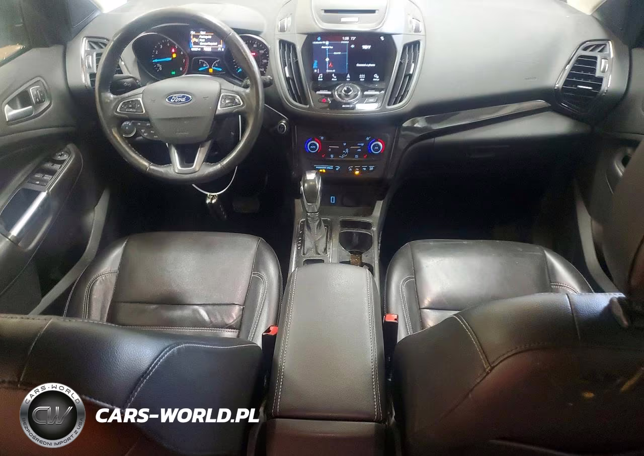 2018 Ford Escape Titanium VIN:1FMCU9J99JUA21194 - 8