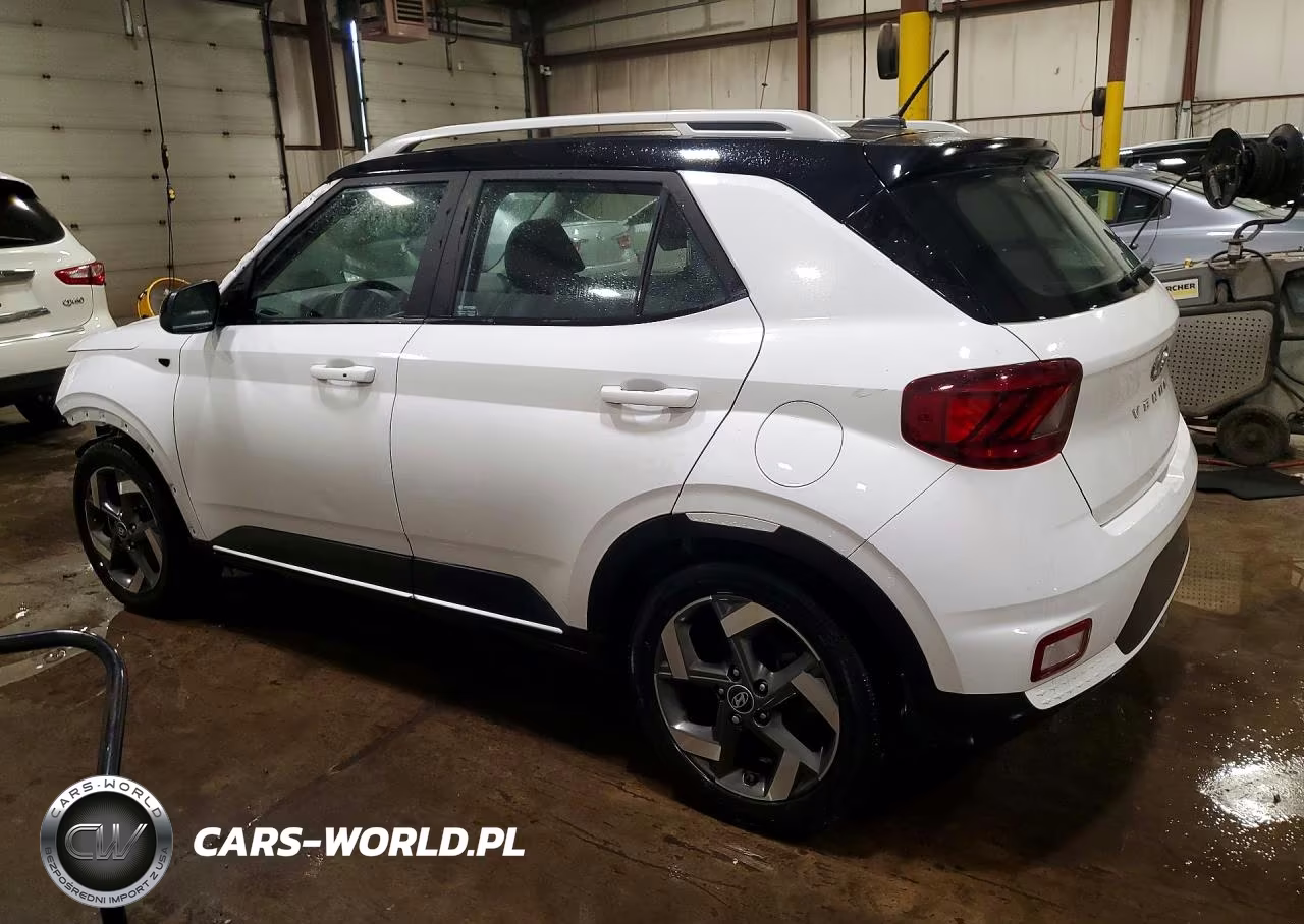 2023 Hyundai Venue Limited VIN:KMHRC8A31PU226035 - 2