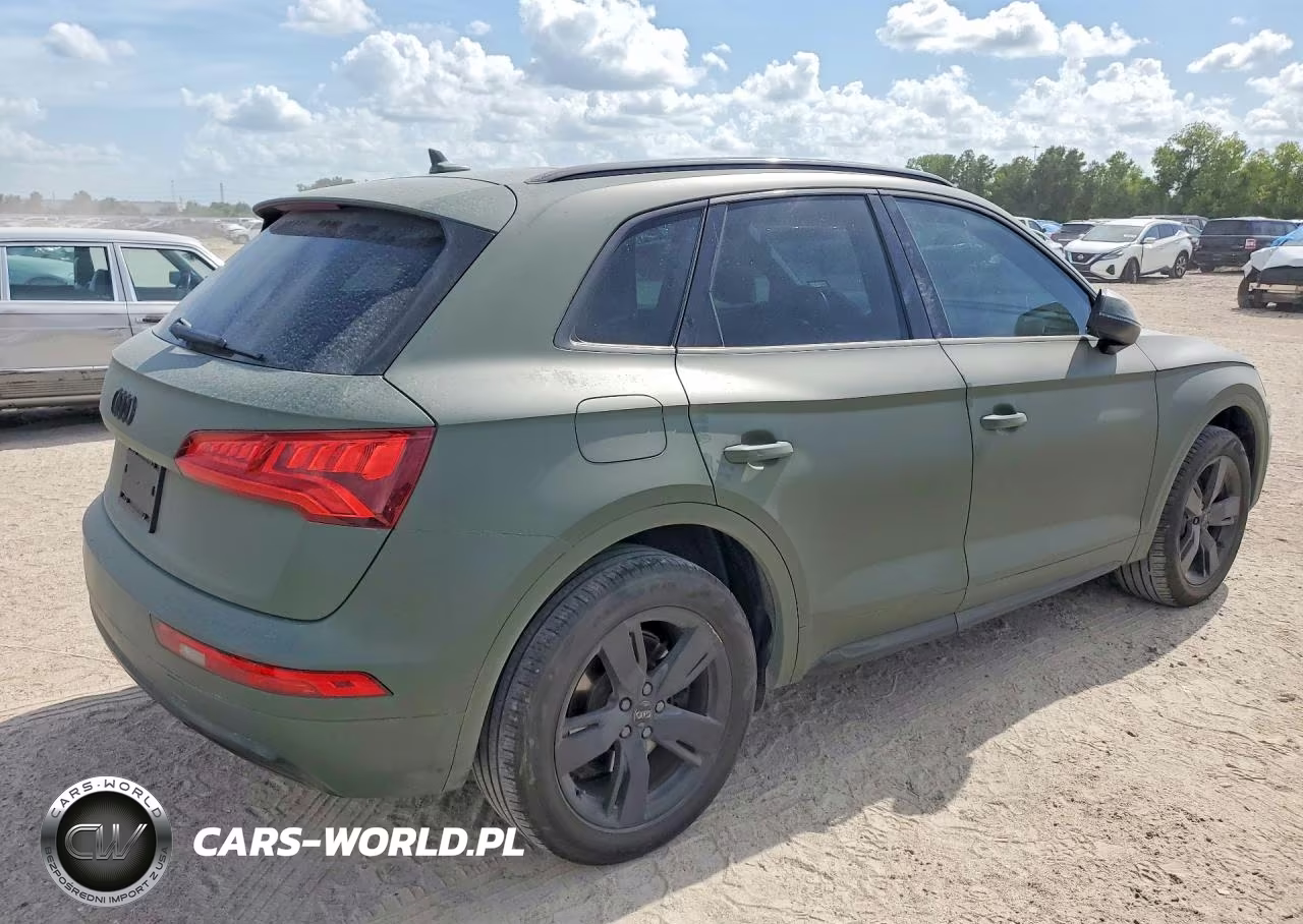 2019 Audi Q5 Premium VIN:WA1ANAFYXK2034702 - 3