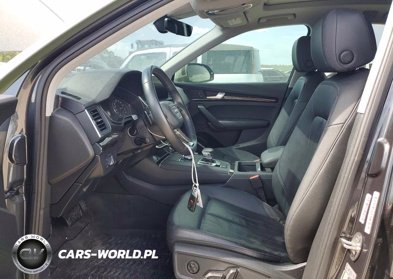2019 Audi Q5 Premium VIN:WA1ANAFYXK2034702 - 7