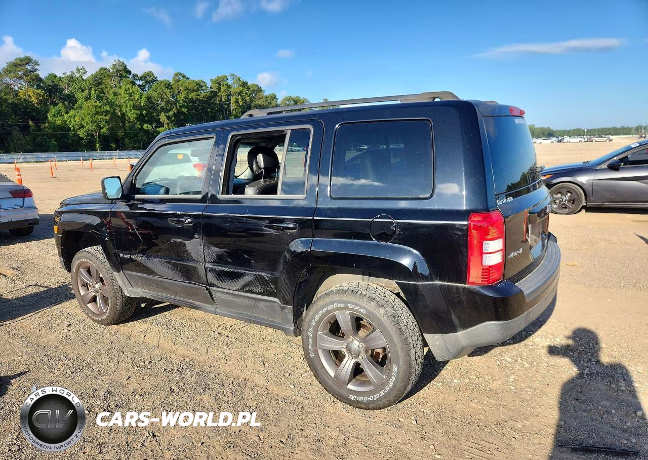 2015 Jeep Patriot Latitude VIN:1C4NJRFB4FD382888 - 2