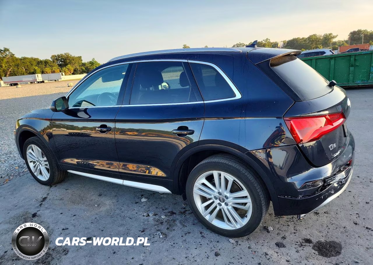2018 Audi Q5 Premium Plus VIN:WA1BNAFY2J2080933 - 2