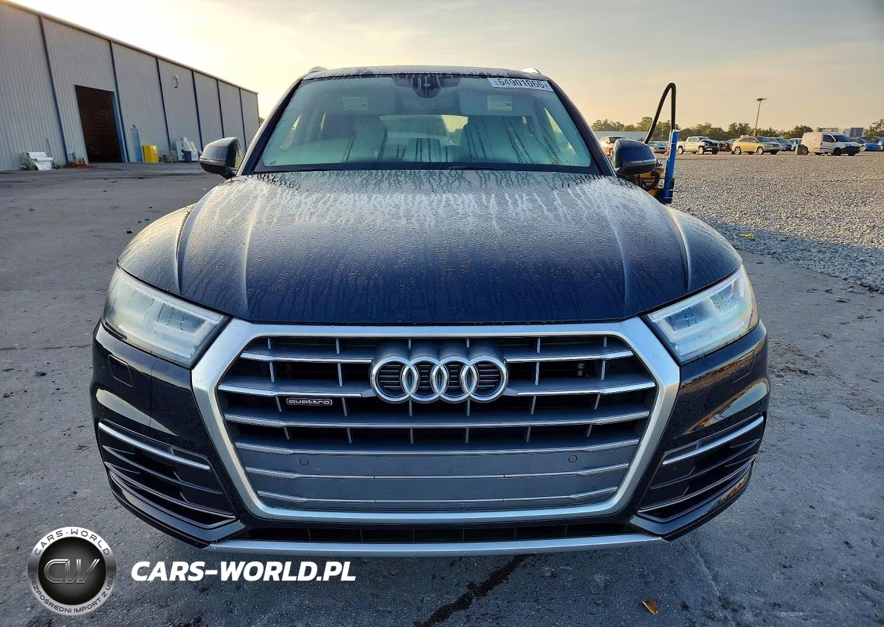 2018 Audi Q5 Premium Plus VIN:WA1BNAFY2J2080933 - 5