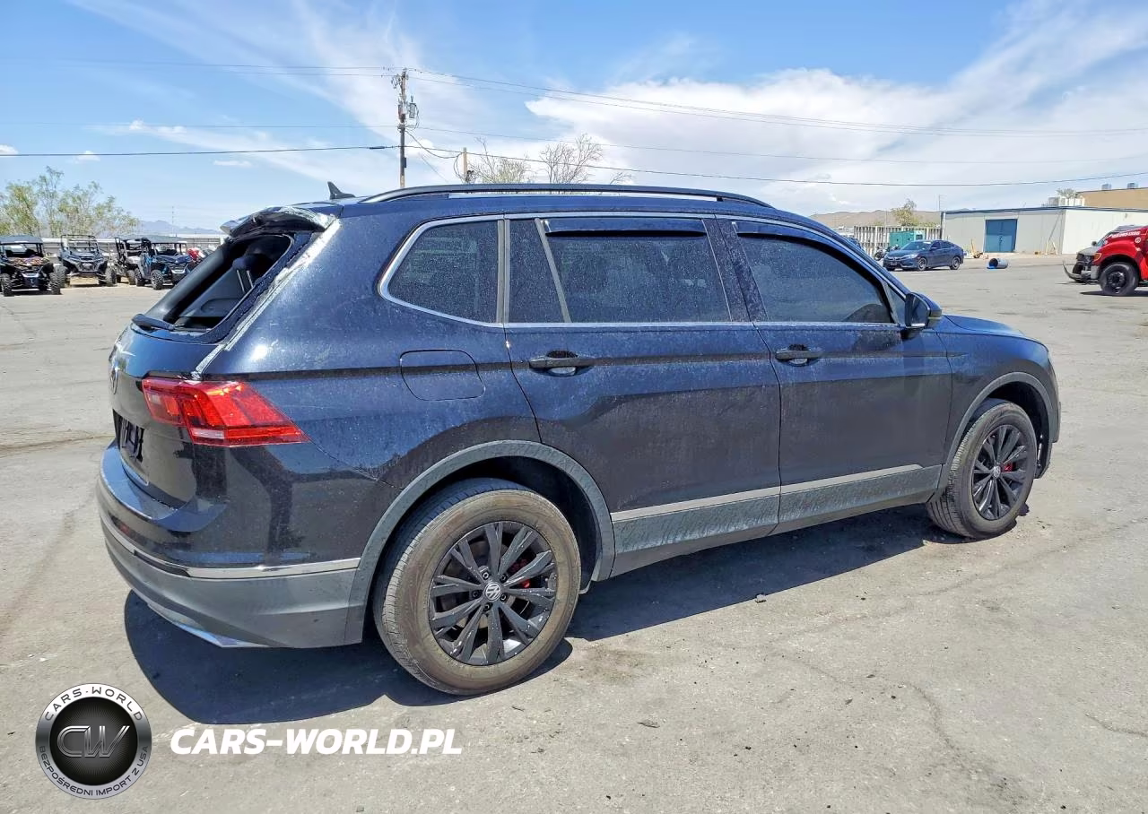 2018 Volkswagen Tiguan Se VIN:3VV3B7AX4JM173984 - 3