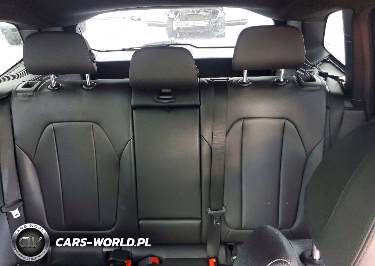 2018 BMW X3 xDrive30I VIN:5UXTR9C52JLC69486 - 10