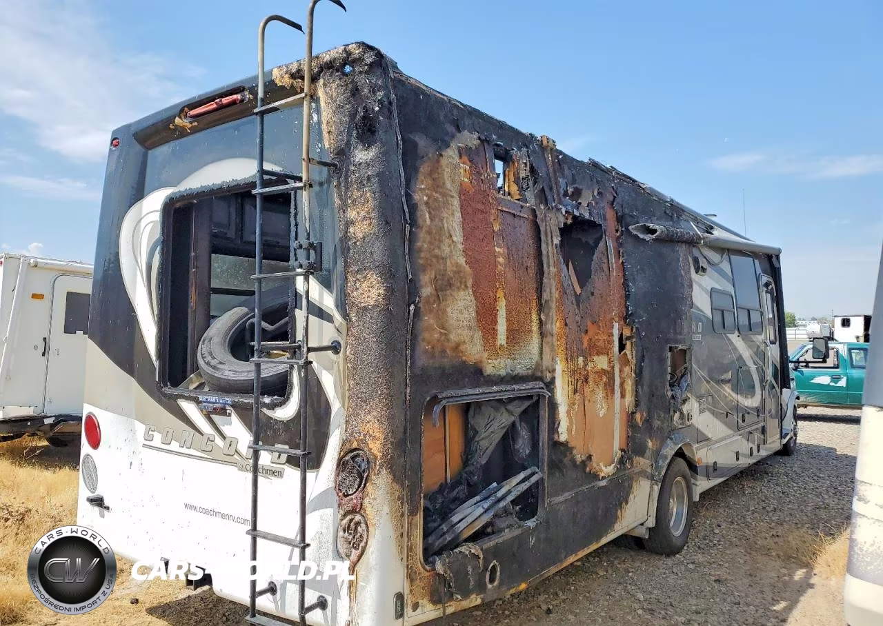 2017 Ford Econoline - Rv VIN:1FDXE4FS9HDC56654 - 4