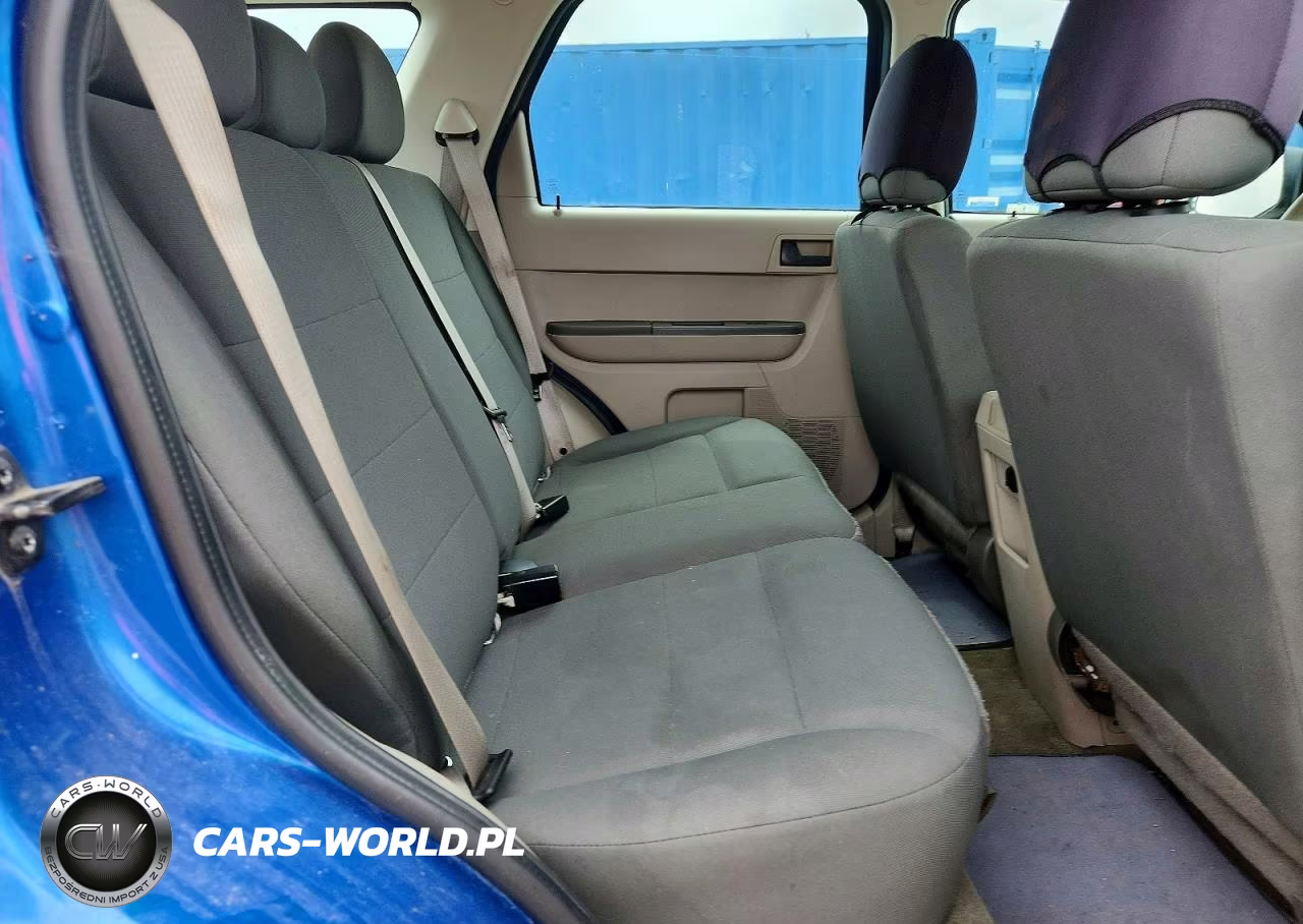 2012 Ford Escape Xls VIN:1FMCU0C78CKB29215 - 11