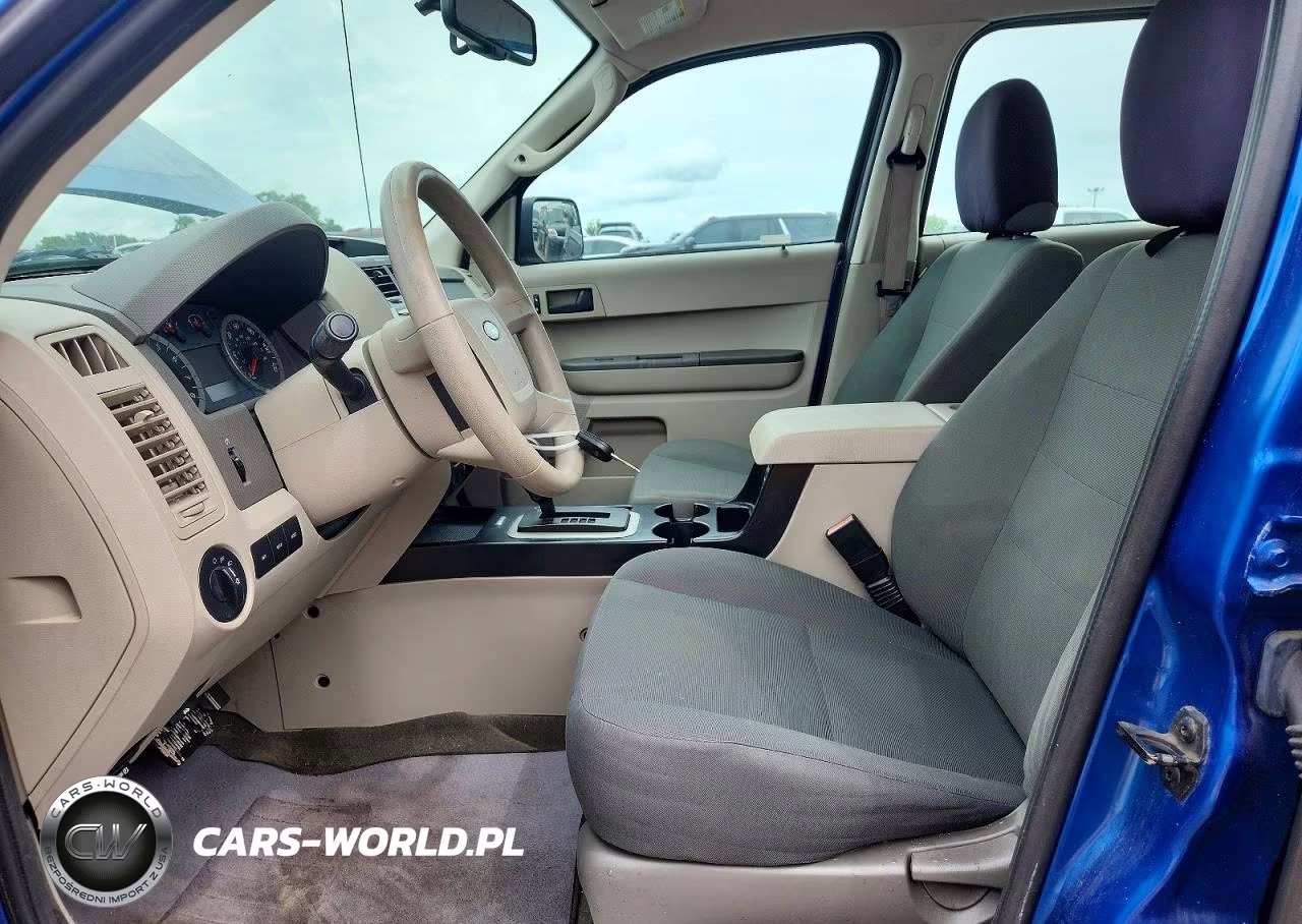 2012 Ford Escape Xls VIN:1FMCU0C78CKB29215 - 7