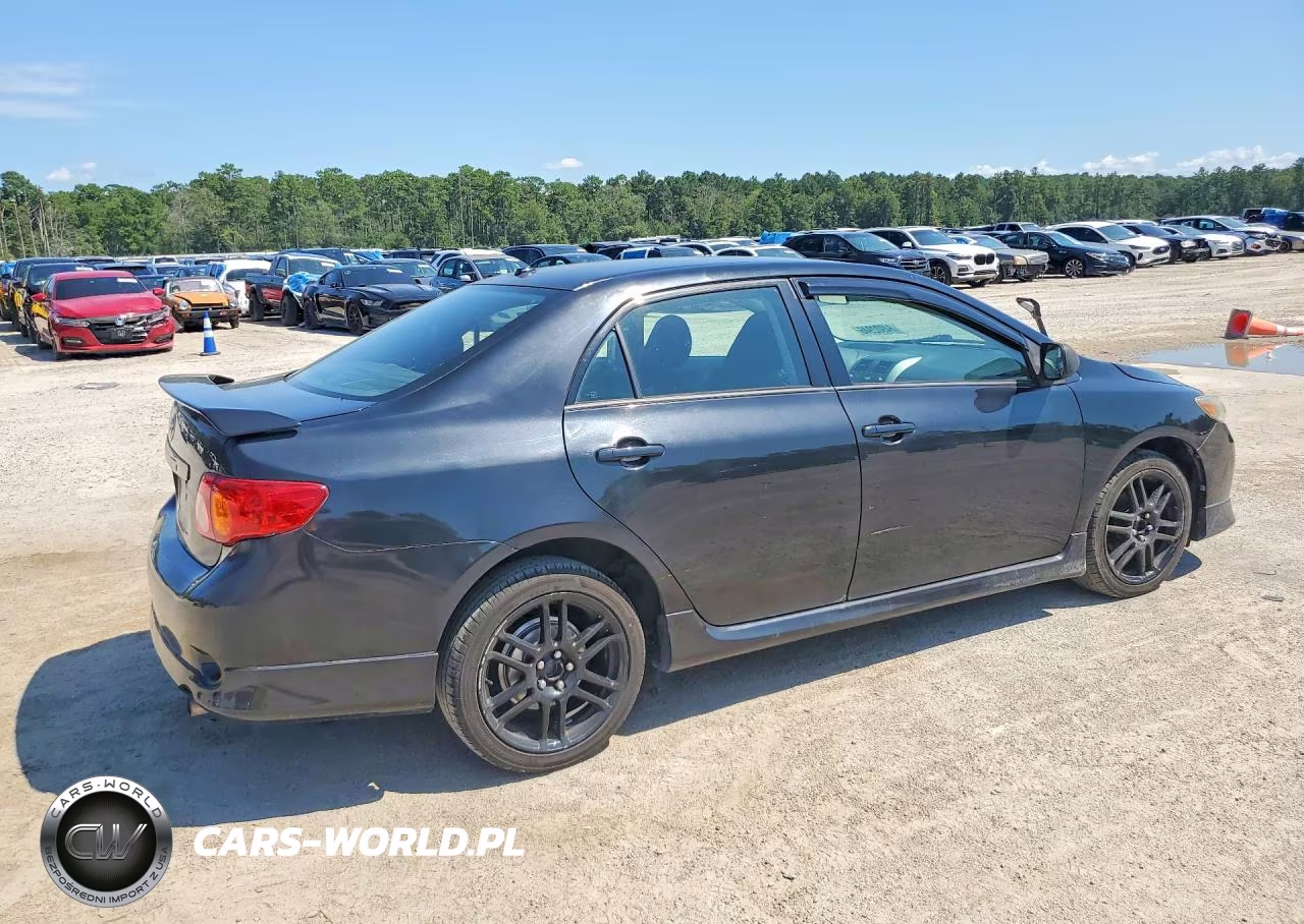 2010 Toyota Corolla S VIN:2T1BU4EE8AC303009 - 3