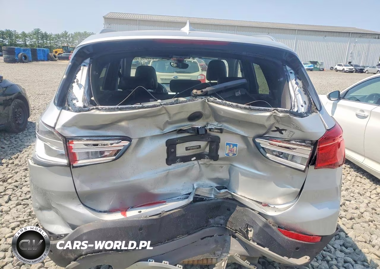 2017 BMW X1 xDrive28I VIN:WBXHT3C36H5F70042 - 6