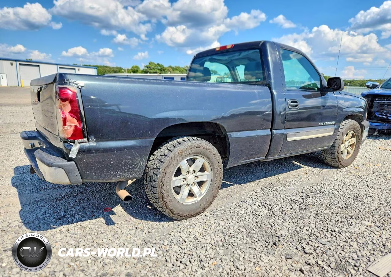 2004 Chevrolet Silverado C1500 VIN:1GCEC14X84Z212267 - 3