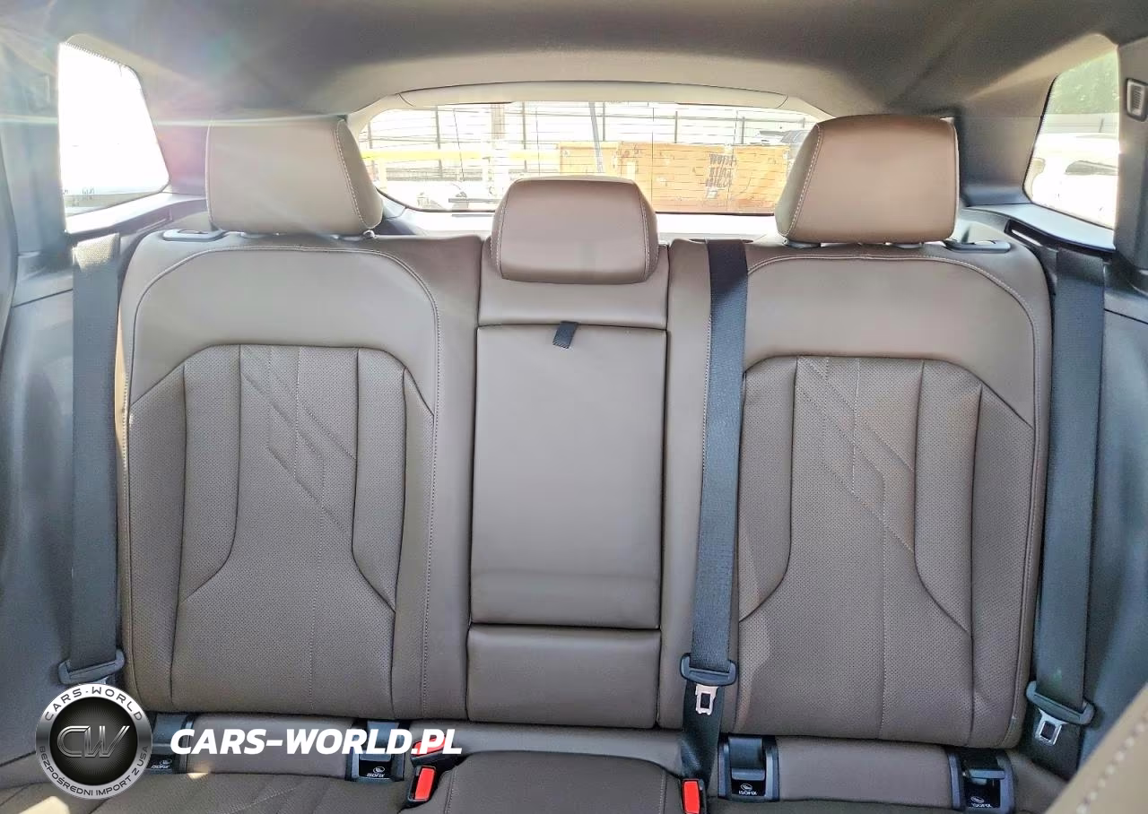 2025 BMW X3 M50 VIN:5UX73GP0XS9Z00678 - 10