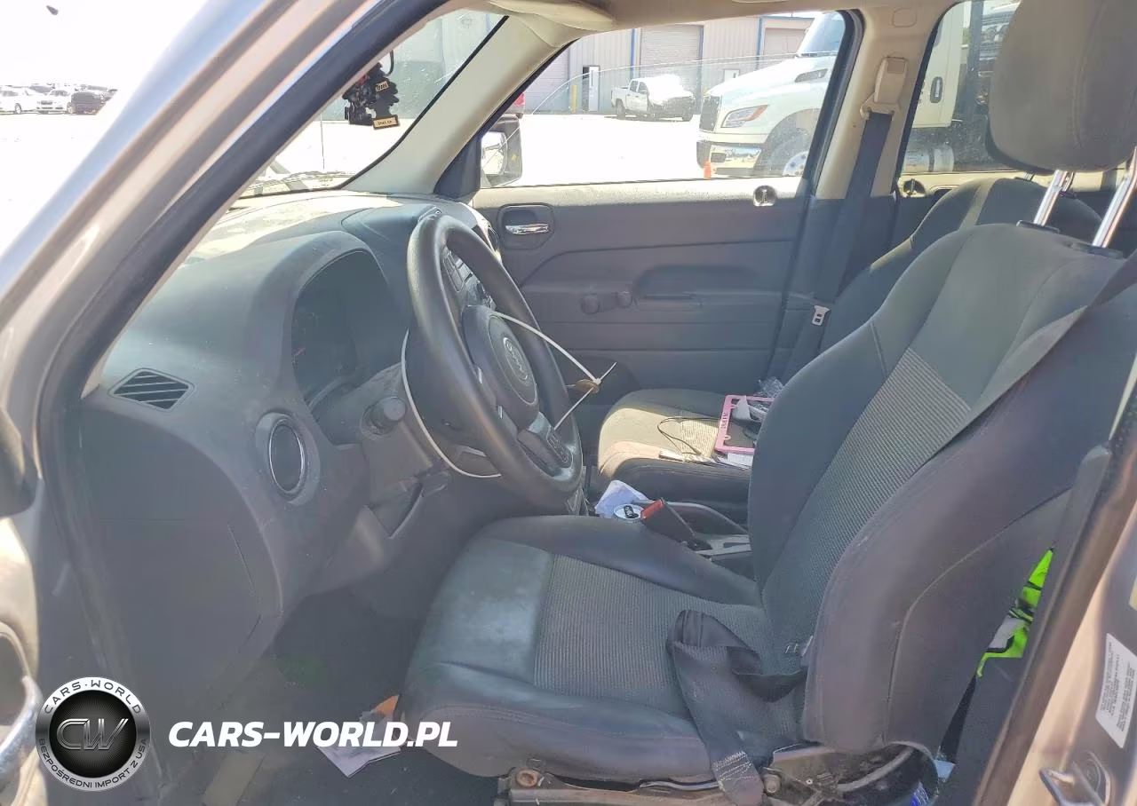 2012 Jeep Patriot Sport VIN:1C4NJRBB3CD625303 - 7