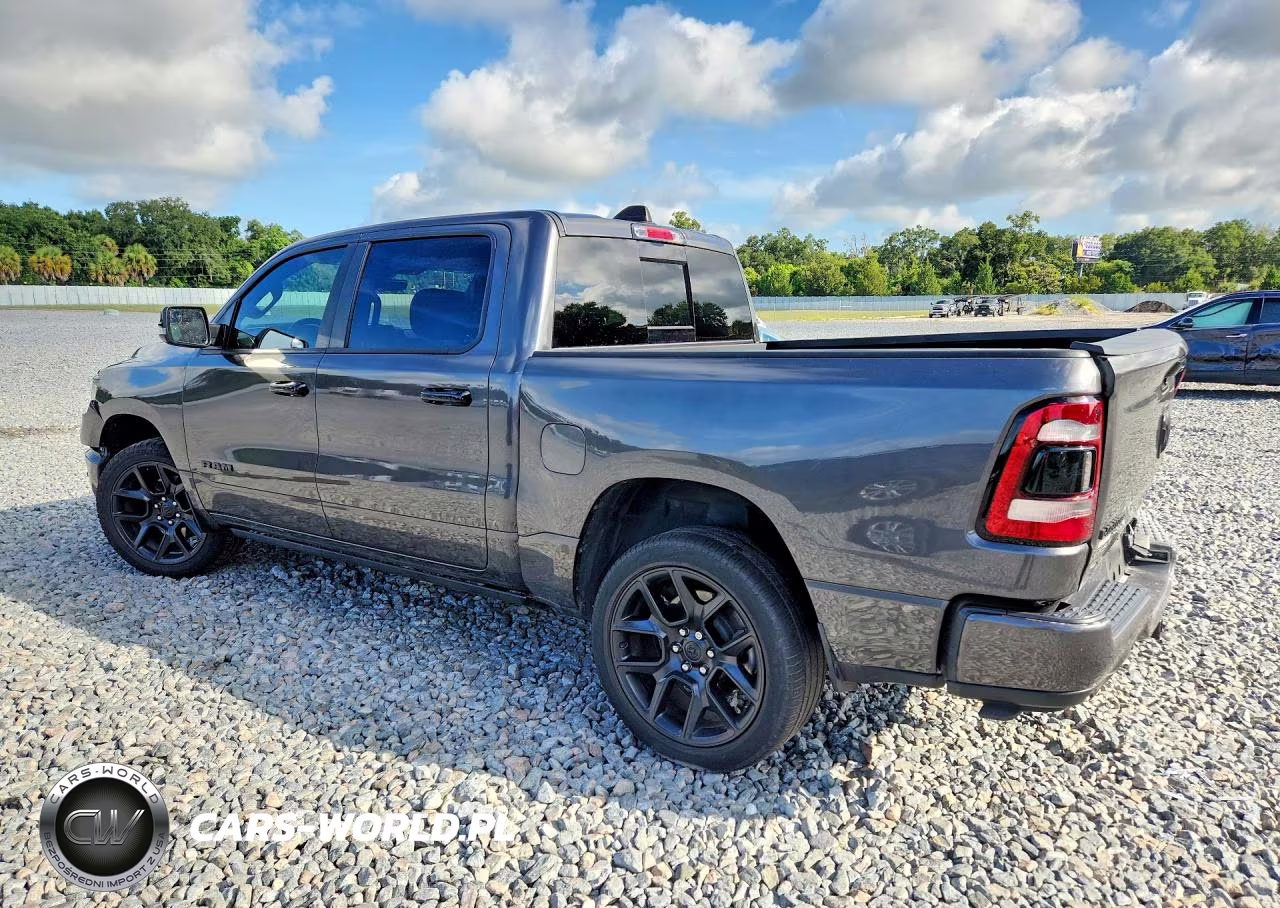 2023 Ram 1500 Laramie VIN:1C6RREJT9PN559974 - 2