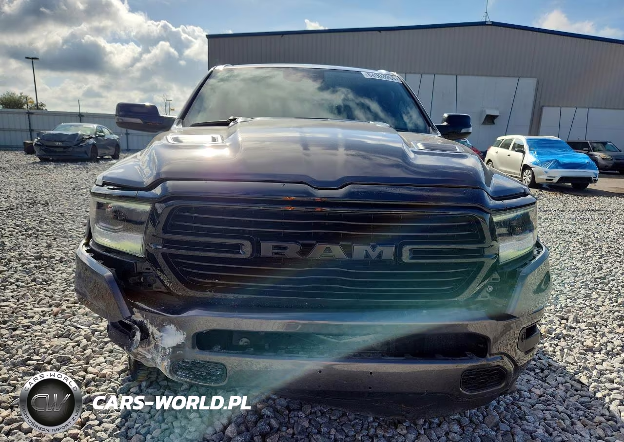 2023 Ram 1500 Laramie VIN:1C6RREJT9PN559974 - 5