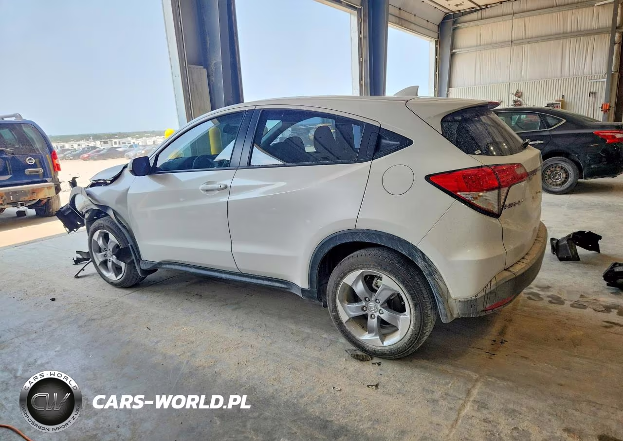 2022 Honda Hr-V Lx VIN:3CZRU6H31NM762037 - 2