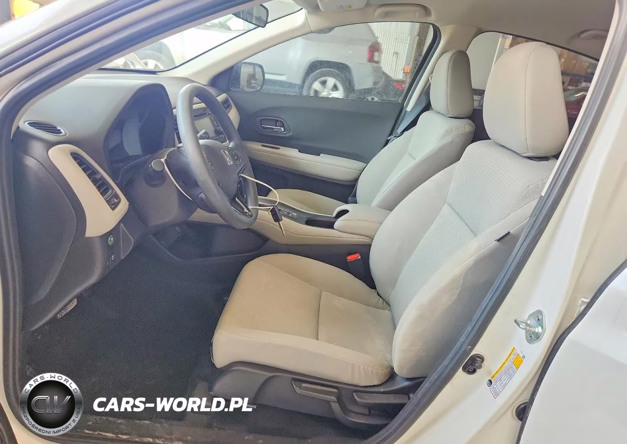 2022 Honda Hr-V Lx VIN:3CZRU6H31NM762037 - 7
