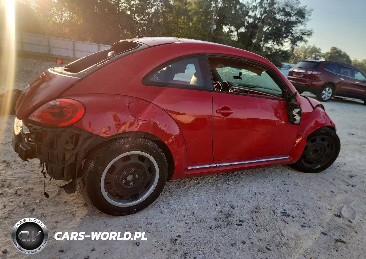 2012 Volkswagen Beetle VIN:3VWJP7ATXCM601268 - 3