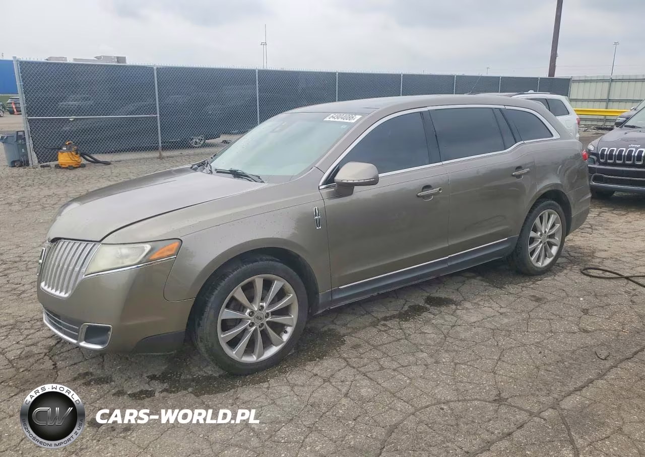 2012 Lincoln Mkt – zdjęcie 1 z 13