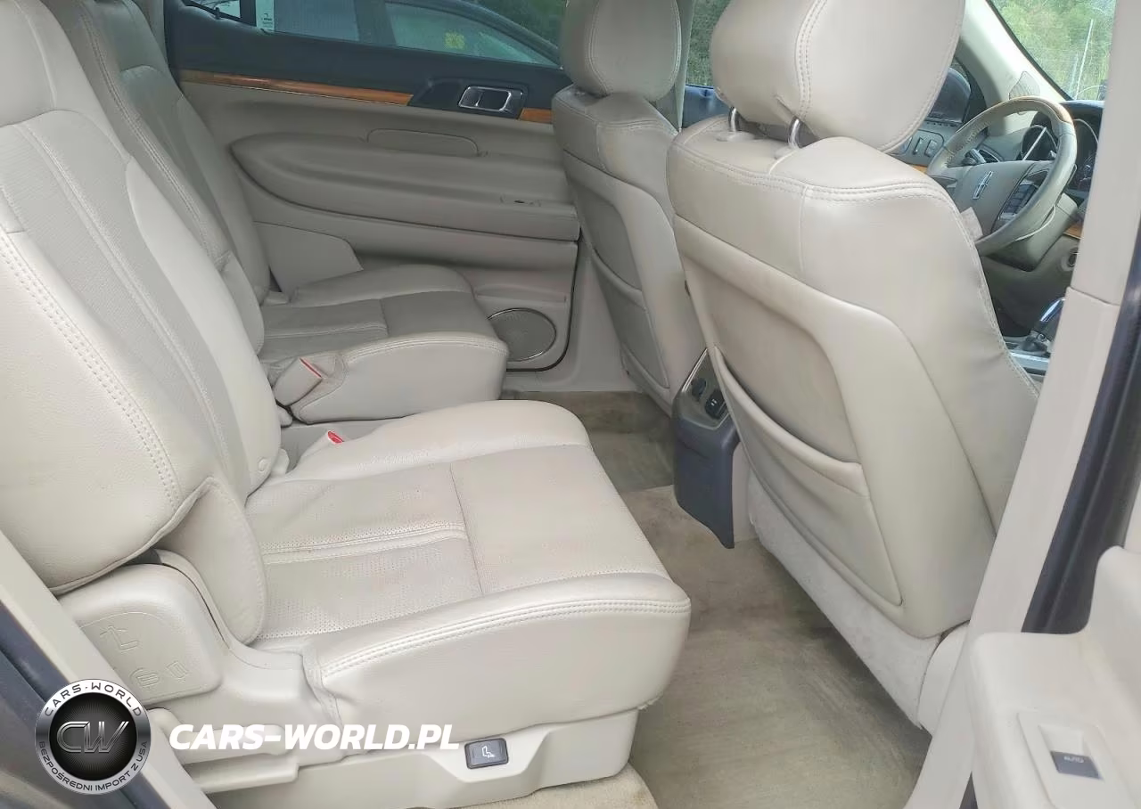 2012 Lincoln Mkt VIN:2LMHJ5AT8CBL53224 - 11
